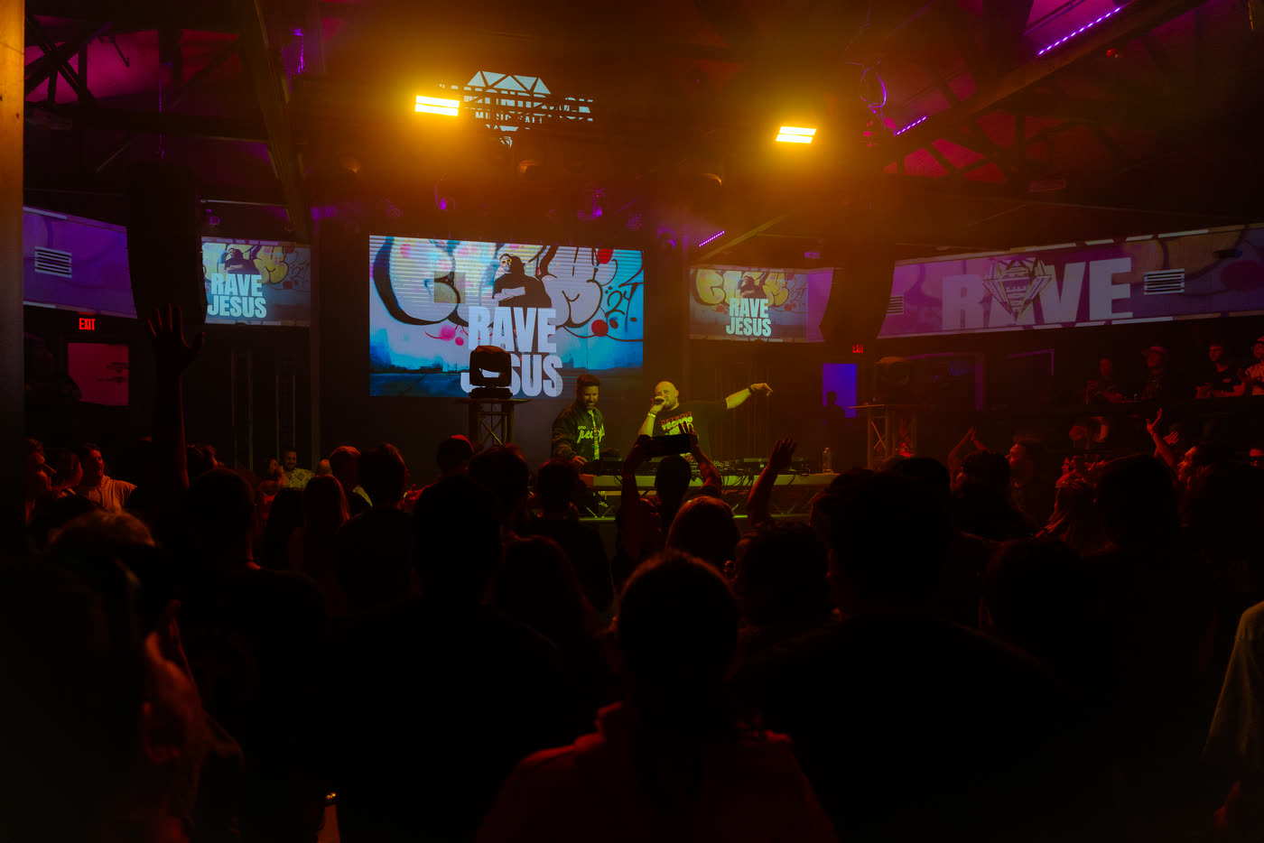 The main room during a Rave Jesus set at Diamondback Music Hall