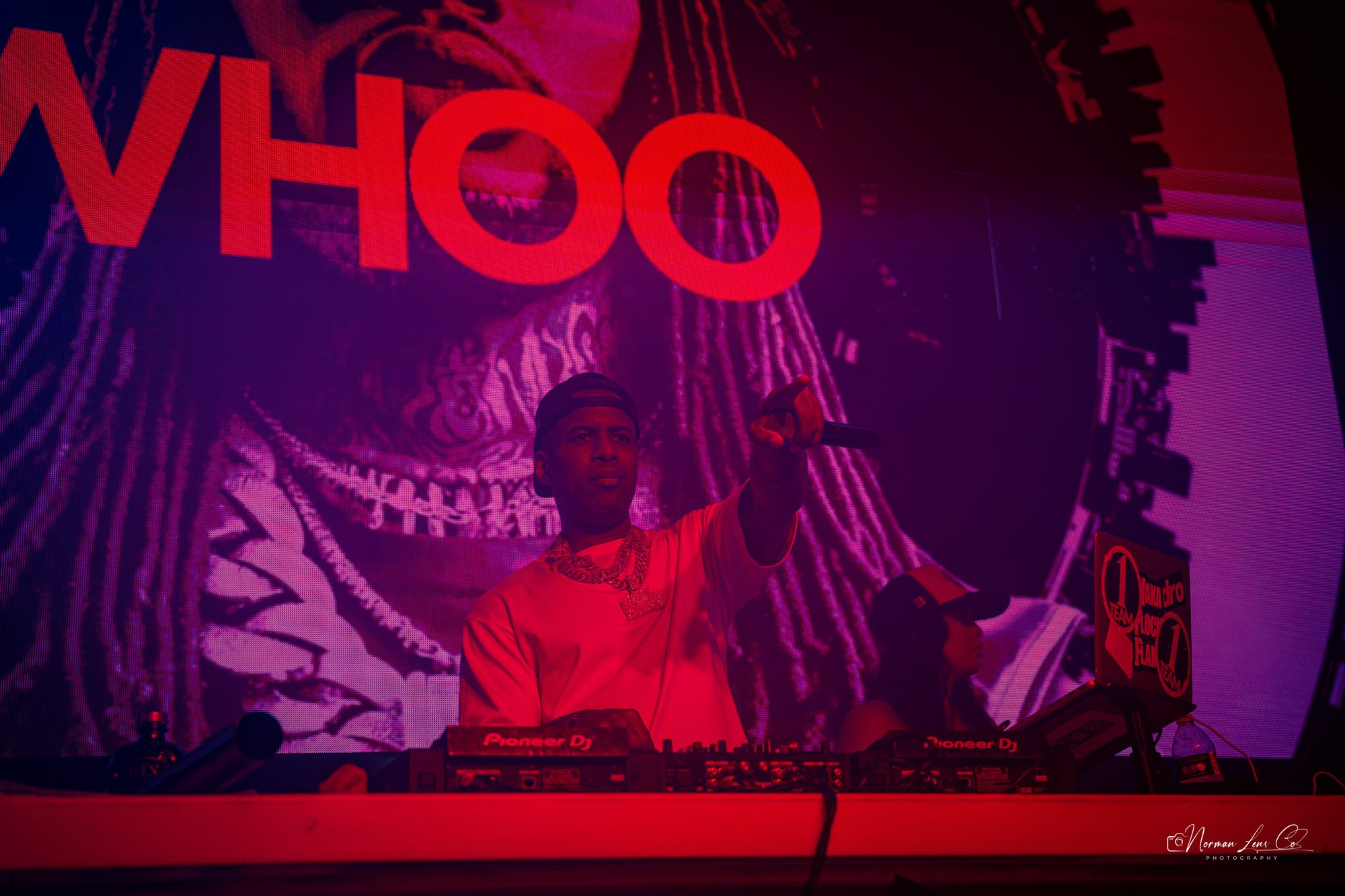 DJ Whoo Kid on the decks under the LED wall at Diamondback Music Hall